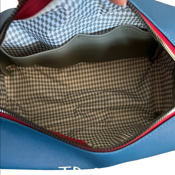 Rae Dunn “Travel” Toiletry Bag - Picture 5 of 11